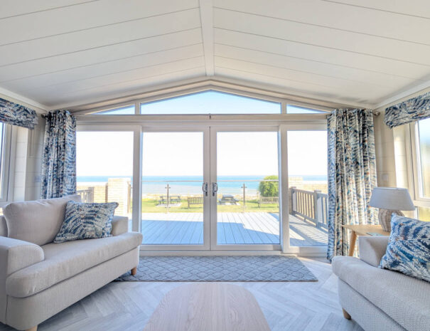 Lookout Lodge Suffolk enjoy the amazing sea views with your dog.